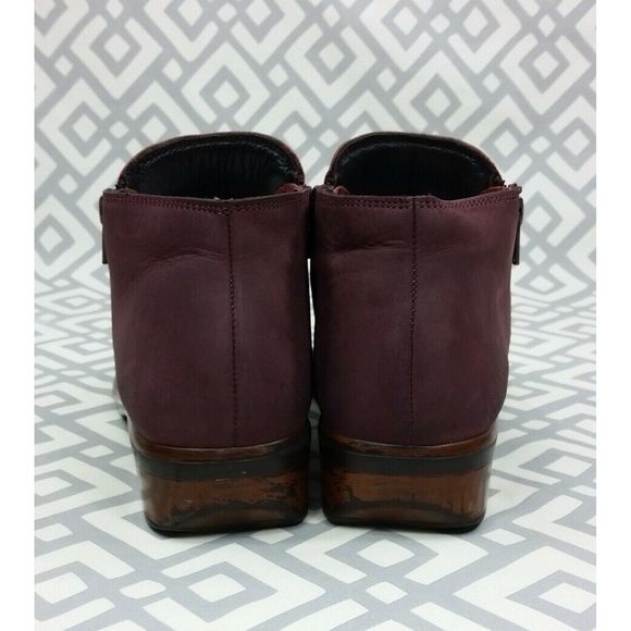 NAOT Helm Side-Zip Ankle Booties Leather Boots 9 - Picture 6 of 12